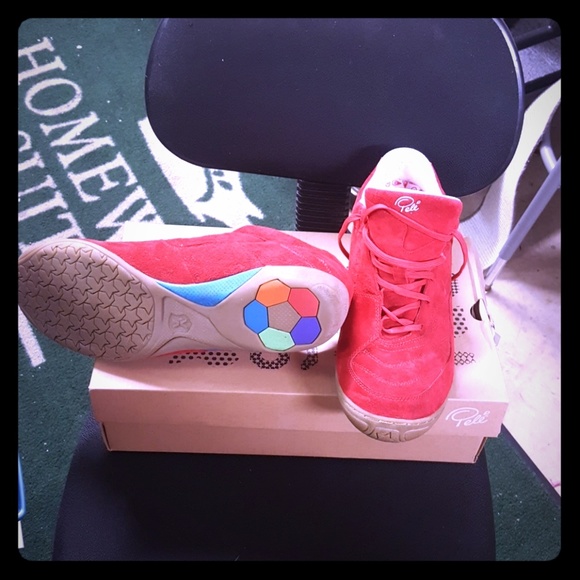 pele indoor soccer shoes